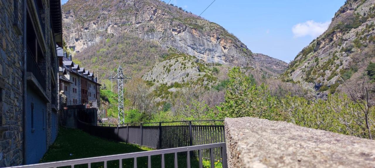 El Llano De Escarrilla - Tucasaenlospirineos Buitenkant foto